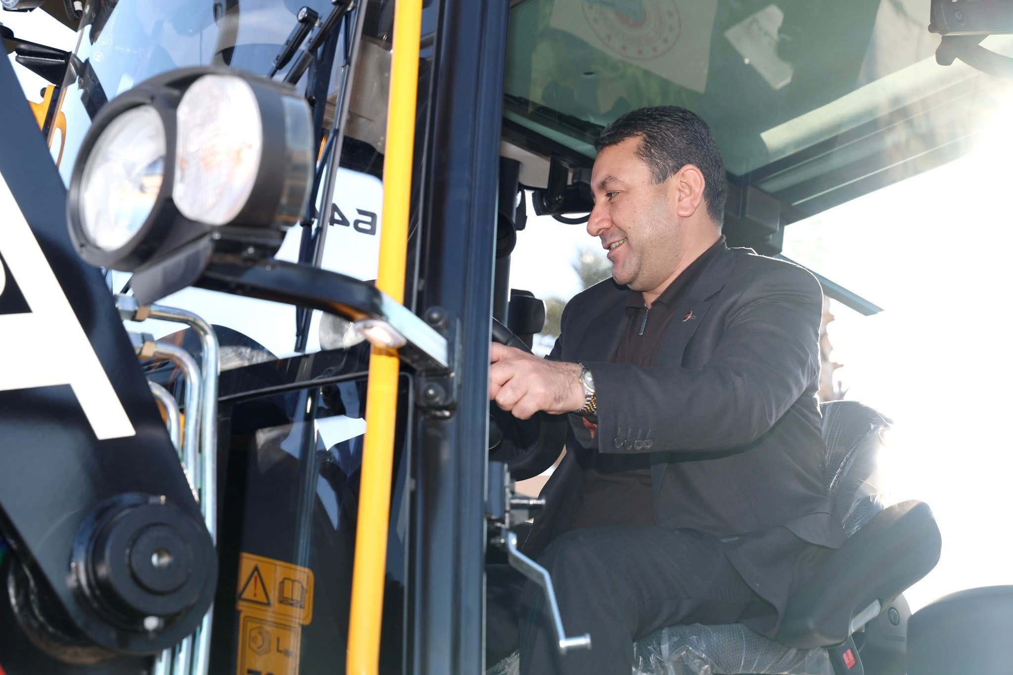 HARRAN BELEDİYESİ ARAÇ FİLOSUNU GÜÇLENDİRMEYE DEVAM EDİYOR 